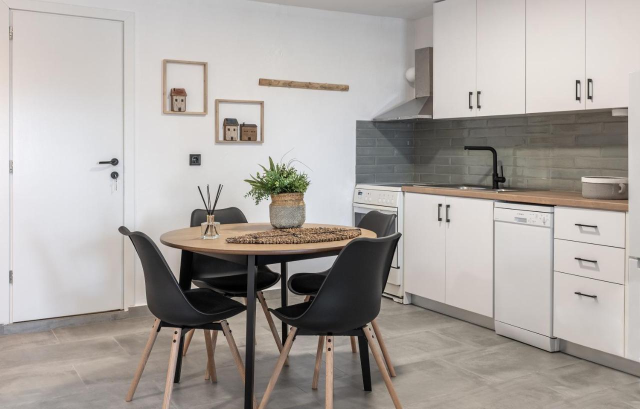 Irida Apartment